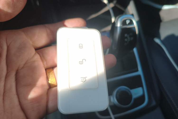 Used BYD Song New Energy 2019 Song DM 1.5TID Smart Connect Premium Model Vehicle Key
