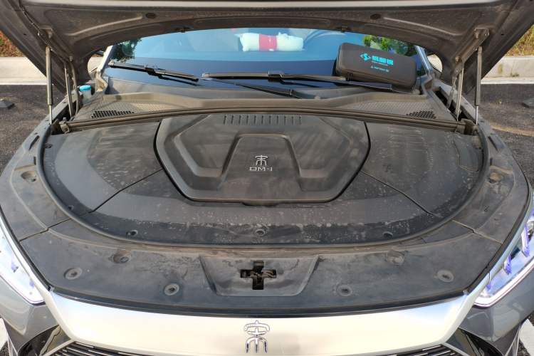 Used BYD Song New Energy  Engine Bay