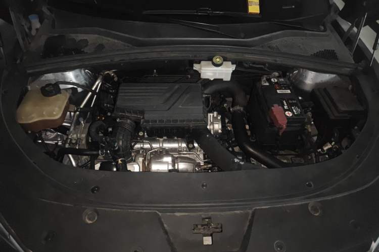 Used BYD Song PLUS 2020 1.5T Automatic Prestige Version Engine Bay