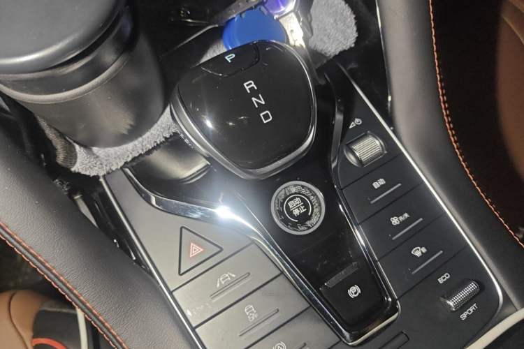 Used BYD Song PLUS 2020 1.5T Automatic Prestige Version Gear Lever
