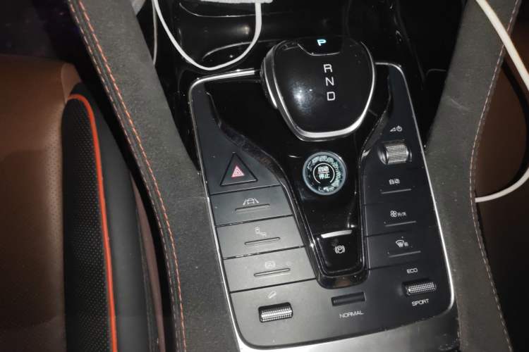 Used BYD Song PLUS 2020 1.5T Automatic Flagship PLUS Gear Lever