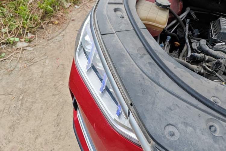 Used BYD Song PLUS 2020 1.5T Automatic Flagship PLUS Right Front Headlight