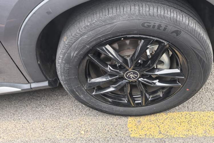 Used BYD Song PLUS 2020 1.5T Automatic Luxury Version Exterior 6