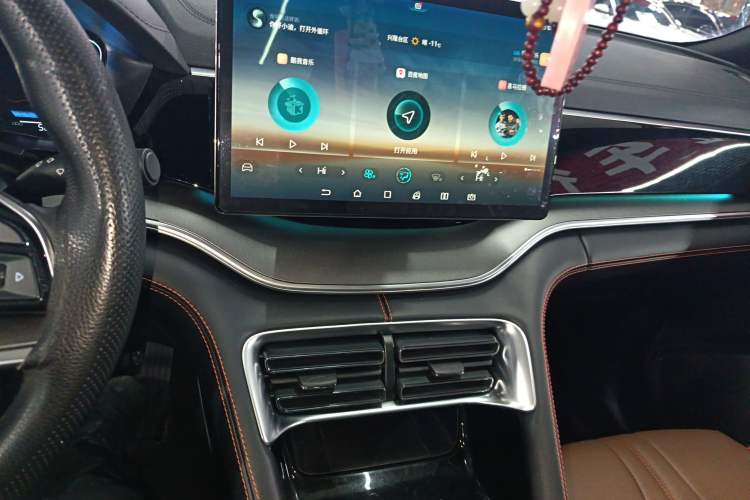 Used BYD Song PLUS 2020 1.5T Automatic Prestige Version Audio And AC Panel