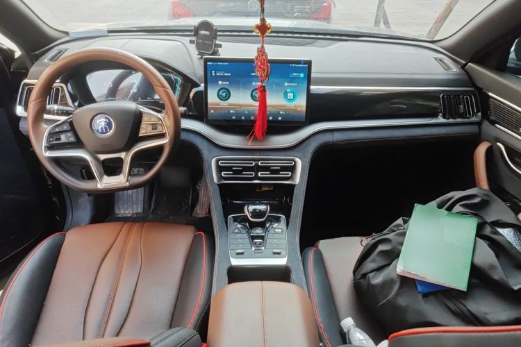 Used BYD Song PLUS 2020 1.5T Automatic Flagship PLUS Center Console