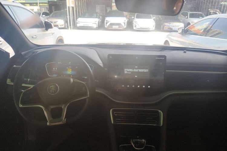 Used BYD Song PLUS 2020 1.5T Automatic Prestige Version Center Console