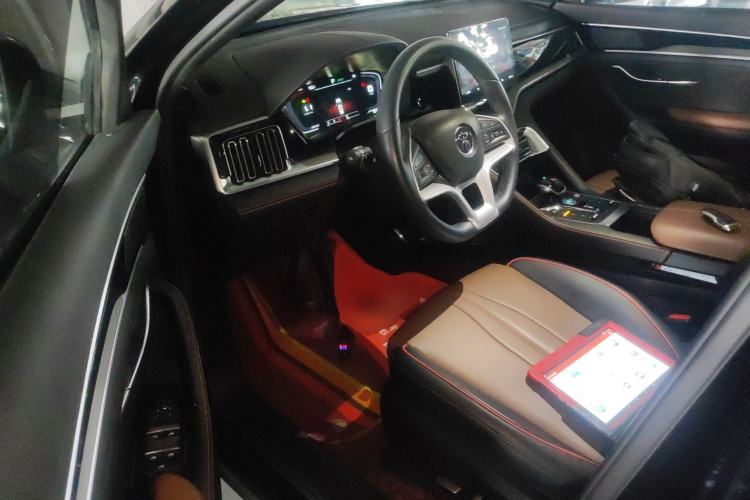 Used BYD Song PLUS 2020 1.5T Automatic Luxury Version Driver Seat