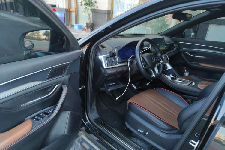 Used BYD Song PLUS 2020 1.5T Automatic Flagship Edition Driver Seat