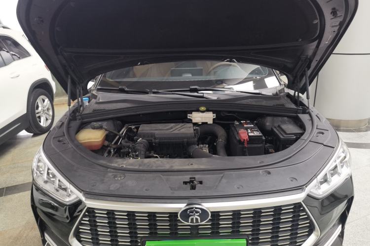 Used BYD Song PLUS 2020 1.5T Automatic Flagship PLUS Engine Bay