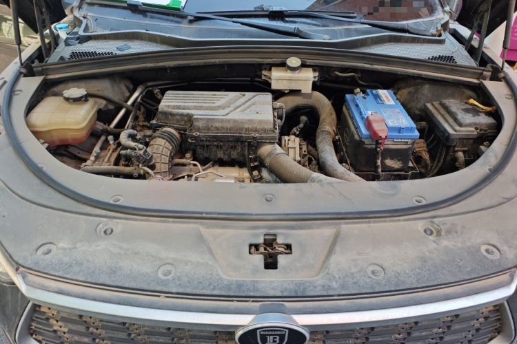Used BYD Song PLUS 2020 1.5T Automatic Prestige Version Engine Bay
