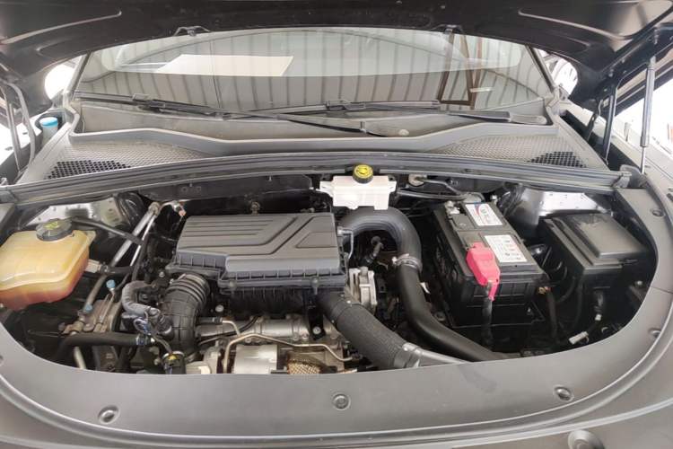 Used BYD Song PLUS 2020 1.5T Automatic Prestige Version Engine Bay