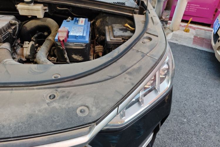 Used BYD Song PLUS 2020 1.5T Automatic Prestige Version Engine Bay Left