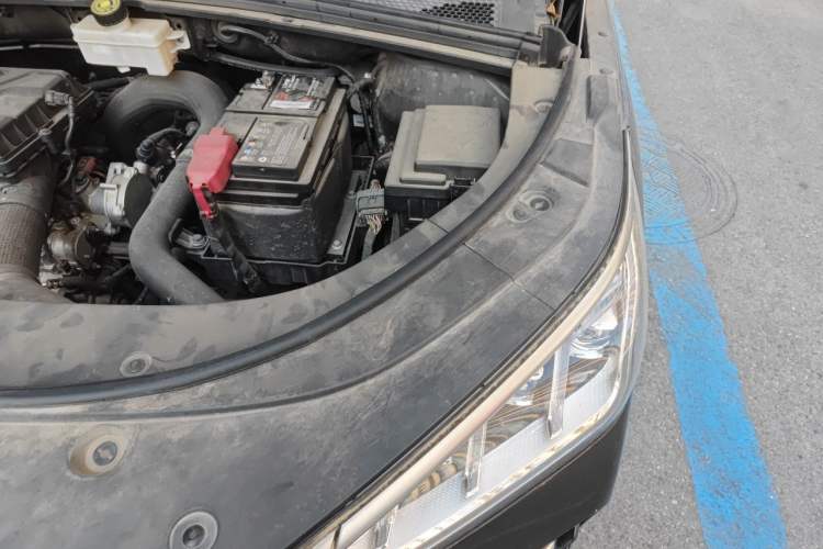 Used BYD Song PLUS 2020 1.5T Automatic Flagship PLUS Engine Bay Left