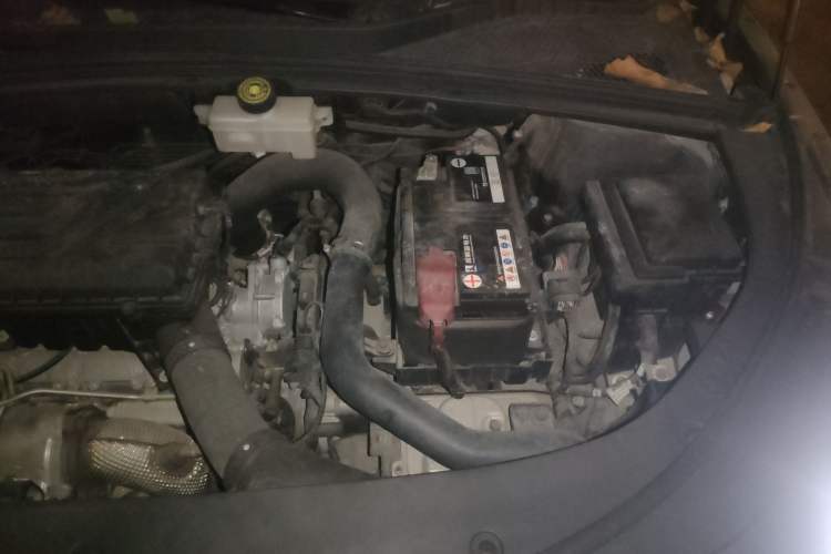 Used BYD Song PLUS 2020 1.5T Automatic Prestige Version Engine Bay Left