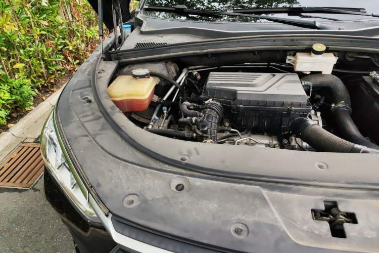 Used BYD Song PLUS 2020 1.5T Automatic Flagship Edition Engine Bay Right