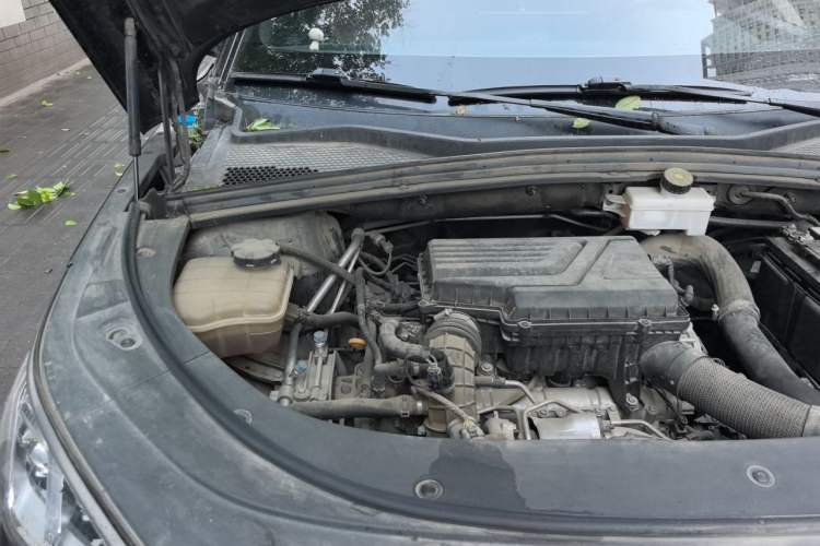 Used BYD Song PLUS 2020 1.5T Automatic Prestige Version Engine Bay Right