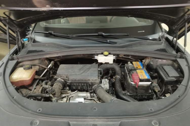 Used BYD Song PLUS 2020 1.5T Automatic Prestige Version Engine Bay