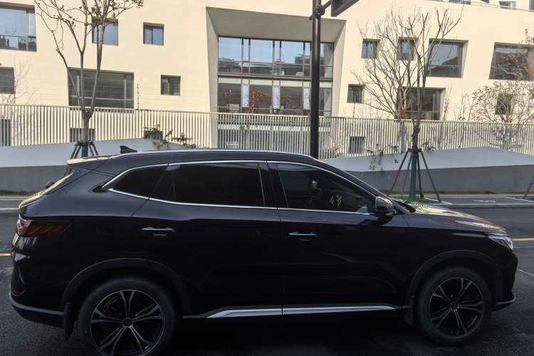 Used BYD Song PLUS 2020 1.5T Automatic Prestige Version Exterior 4