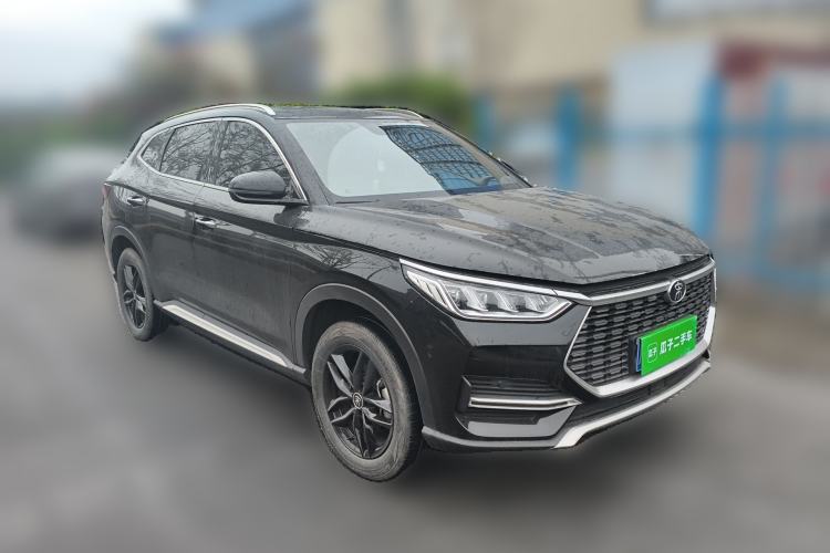Used BYD Song PLUS 2020 1.5T Automatic Luxury Version Front Right 45 Deg