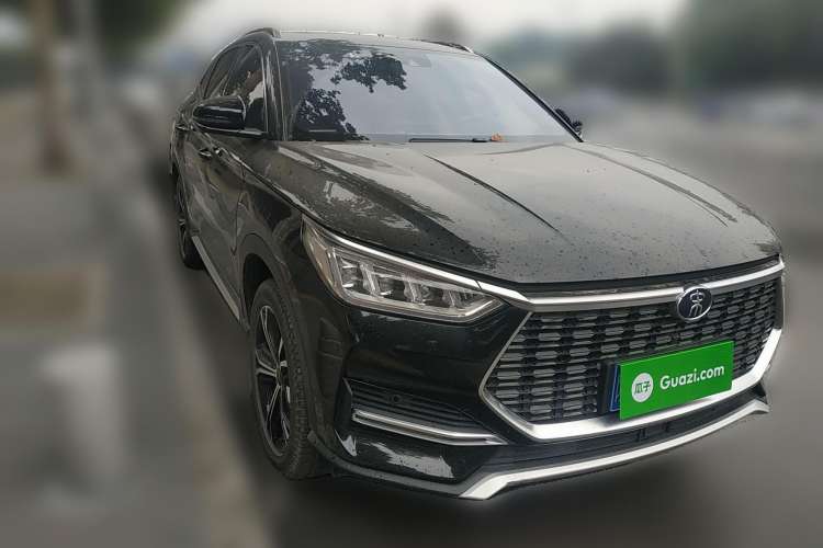 Used BYD Song PLUS 2020 1.5T Automatic Prestige Version Front Right 45 Deg