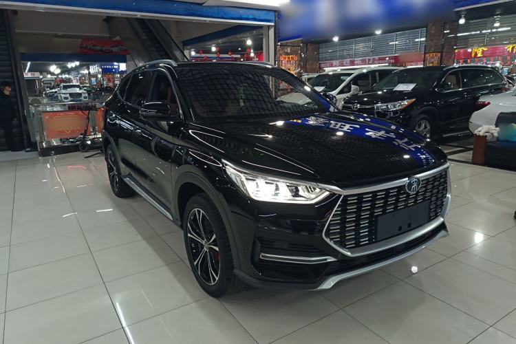 Used BYD Song PLUS 2020 1.5T Automatic Prestige Version Front Right 45 Deg