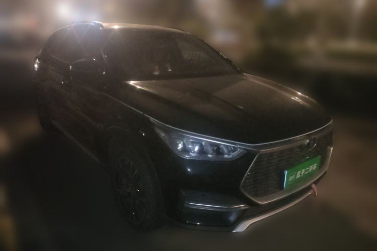 Used BYD Song PLUS 2020 1.5T Automatic Prestige Version Front Right 45 Deg