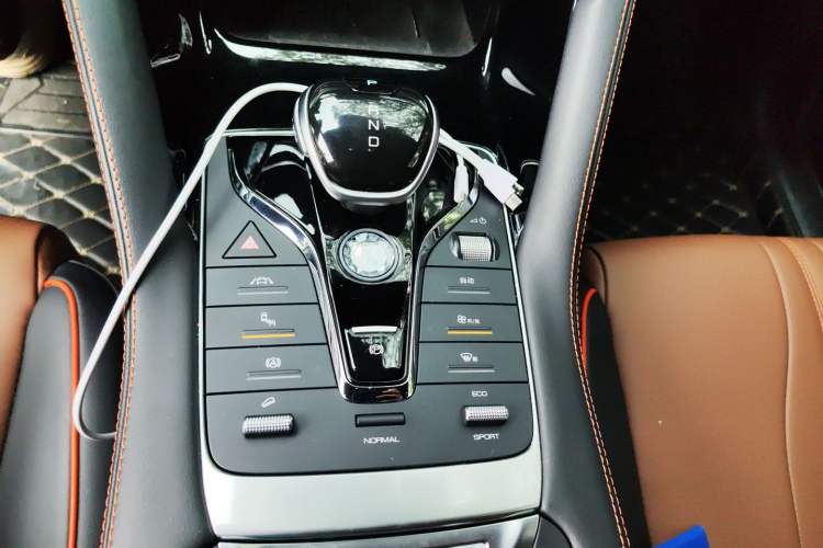 Used BYD Song PLUS 2020 1.5T Automatic Flagship Edition Gear Lever