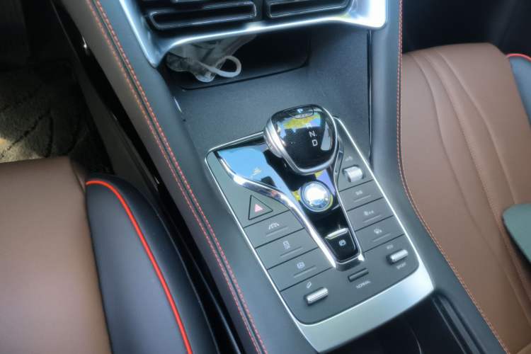 Used BYD Song PLUS 2020 1.5T Automatic Prestige Version Gear Lever