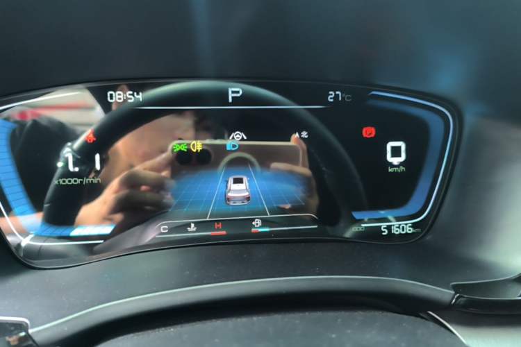 Used BYD Song PLUS 2020 1.5T Automatic Prestige Version Instrument Cluster