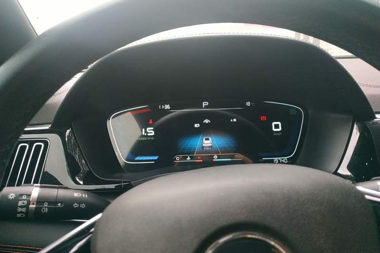 Used BYD Song PLUS 2020 1.5T Automatic Prestige Version Instrument Cluster