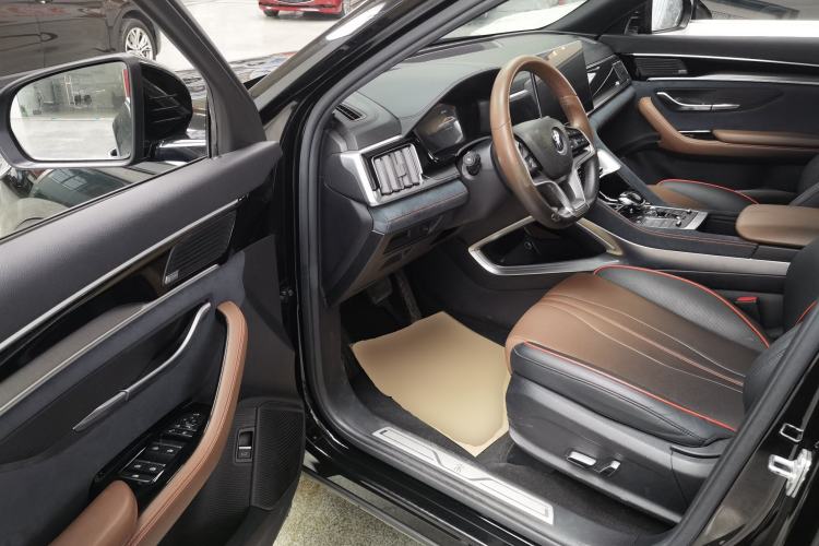 Used BYD Song PLUS 2020 1.5T Automatic Flagship PLUS Interior 3