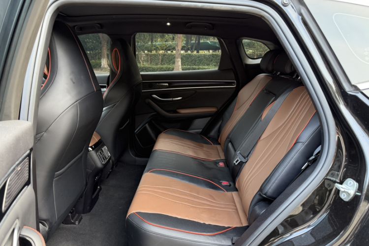 Used BYD Song PLUS 2020 1.5T Automatic Luxury Version Interior 3