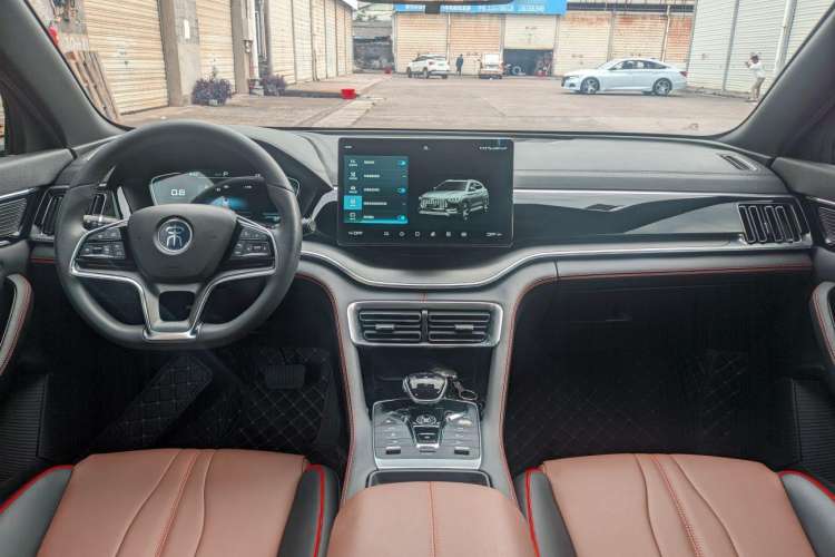 Used BYD Song PLUS 2020 1.5T Automatic Prestige Version Interior 3