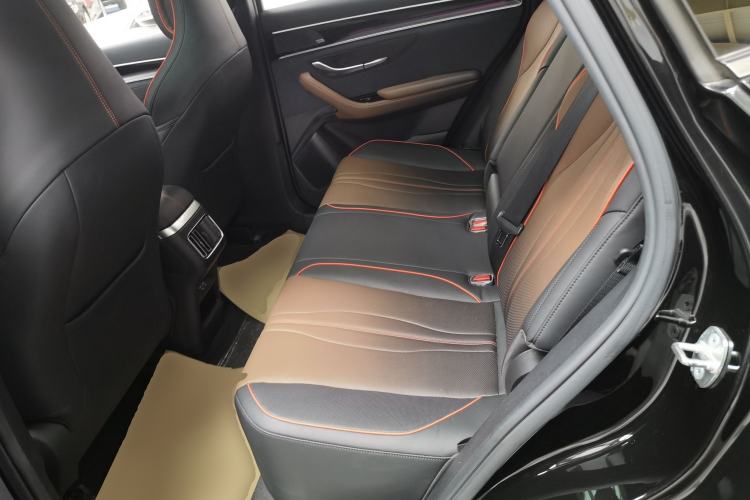 Used BYD Song PLUS 2020 1.5T Automatic Flagship PLUS Interior 4