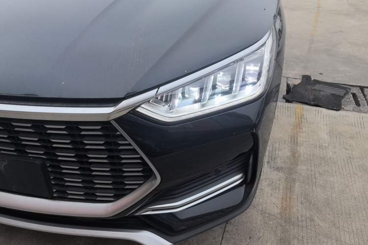 Used BYD Song PLUS 2020 1.5T Automatic Prestige Version Left Front Headlight
