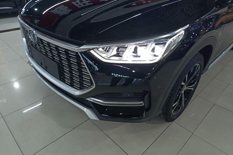 Used BYD Song PLUS 2020 1.5T Automatic Prestige Version Left Front Headlight
