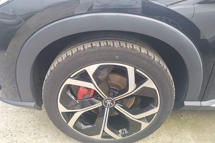 Used BYD Song PLUS 2020 1.5T Automatic Flagship PLUS Left Front Wheel Hub