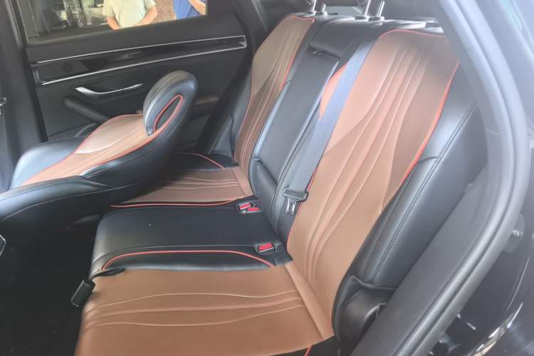 Used BYD Song PLUS 2020 1.5T Automatic Prestige Version Left Rear Seat