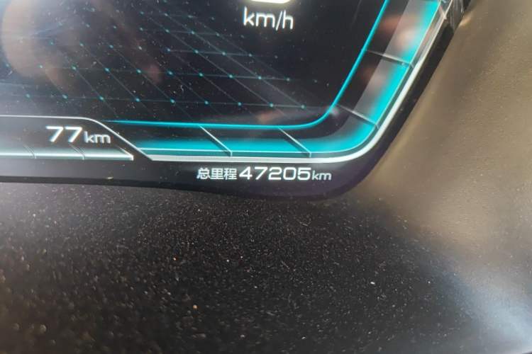 Used BYD Song PLUS 2020 1.5T Automatic Flagship PLUS Odometer Close Up