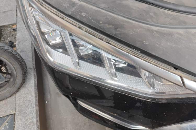 Used BYD Song PLUS 2020 1.5T Automatic Flagship PLUS Right Front Headlight