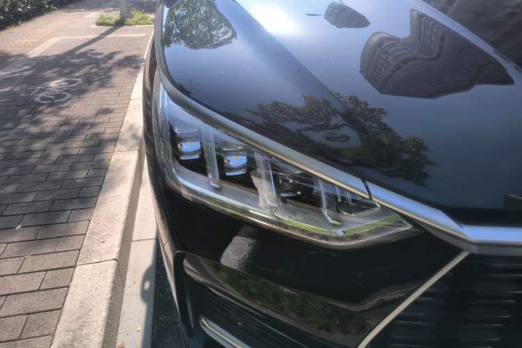 Used BYD Song PLUS 2020 1.5T Automatic Prestige Version Right Front Headlight