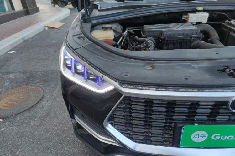 Used BYD Song PLUS 2020 1.5T Automatic Flagship Edition Right Front Headlight