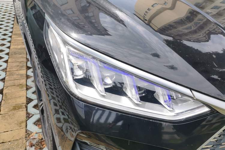 Used BYD Song PLUS 2020 1.5T Automatic Flagship PLUS Right Front Headlight