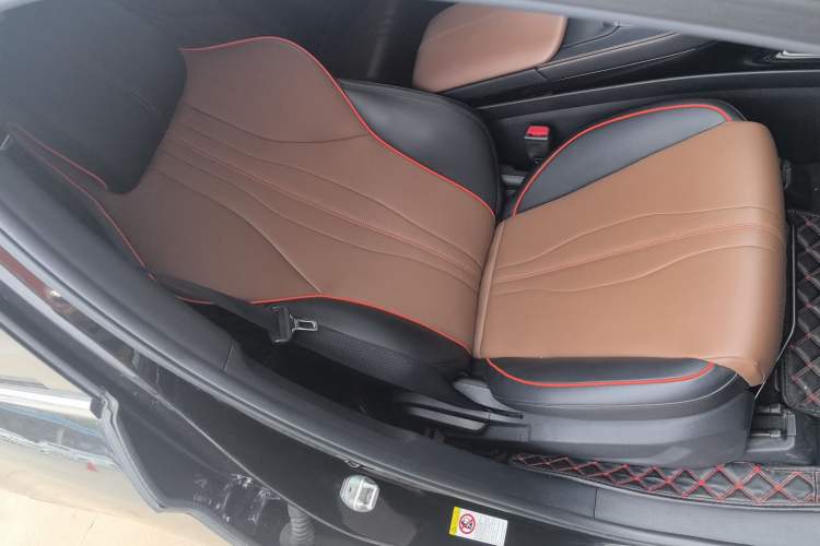 Used BYD Song PLUS 2020 1.5T Automatic Prestige Version Right Front Seat