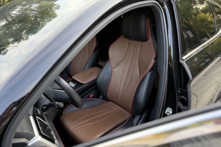 Used BYD Song PLUS 2020 1.5T Automatic Luxury Version Right Front Seat