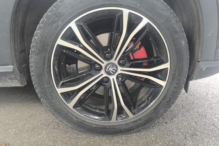 Used BYD Song PLUS 2020 1.5T Automatic Prestige Version Right Front Wheel Hub