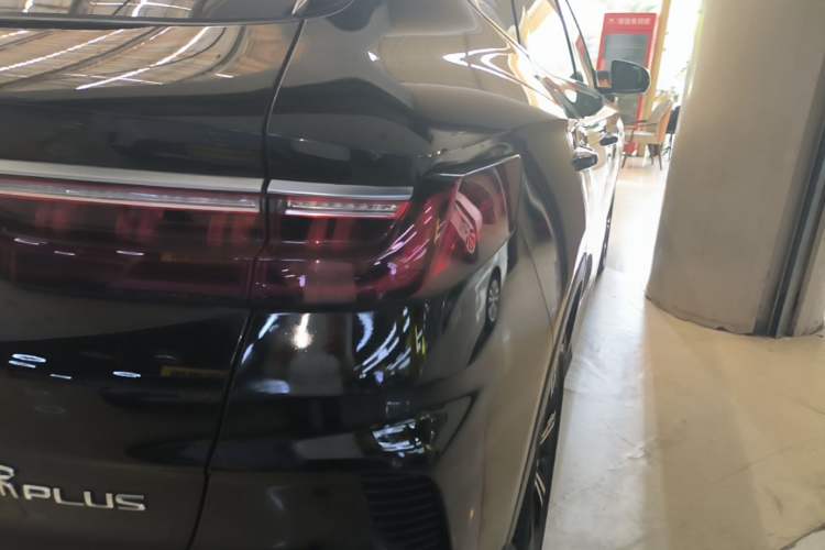 Used BYD Song PLUS 2020 1.5T Automatic Prestige Version Right Rear Taillight