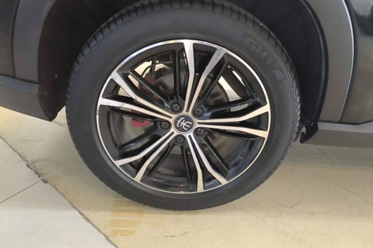 Used BYD Song PLUS 2020 1.5T Automatic Prestige Version Right Rear Wheel Hub