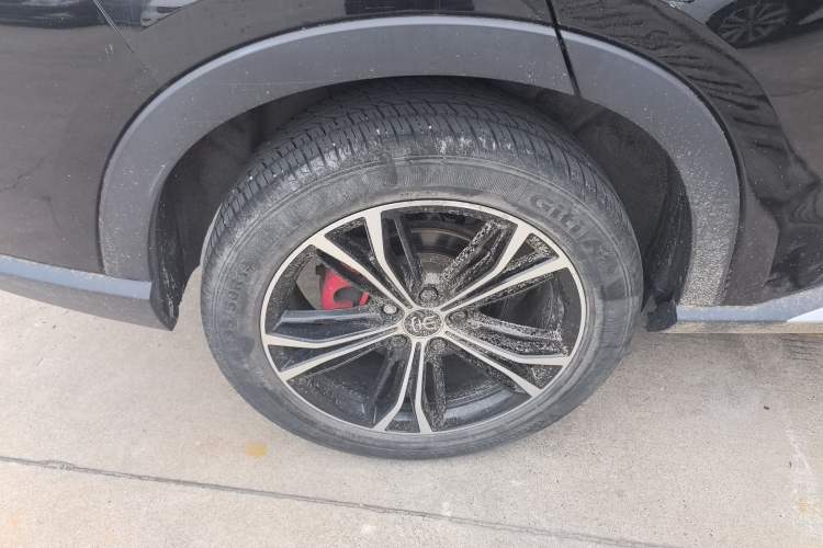 Used BYD Song PLUS 2020 1.5T Automatic Prestige Version Right Rear Wheel Hub