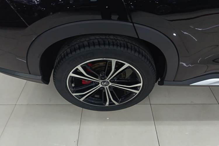 Used BYD Song PLUS 2020 1.5T Automatic Prestige Version Right Rear Wheel Hub